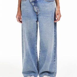 Jean large à taille croisée