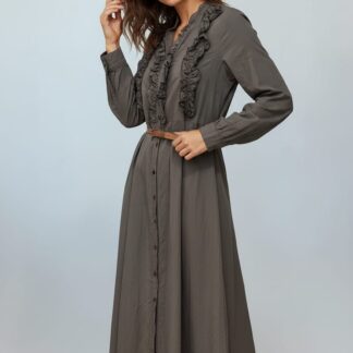 Robe longue boutonnée à volants taupe